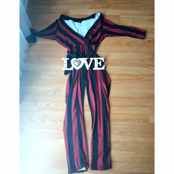 Striped  Long Sleeve Jumpsuit w/belt - Picture 4 of 5